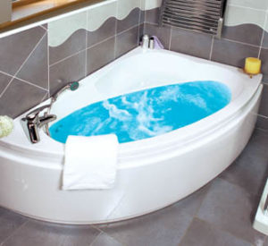 Bellona - Right Hand Offset Bath